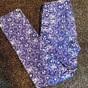 NWOTS White House / Black Market Pants